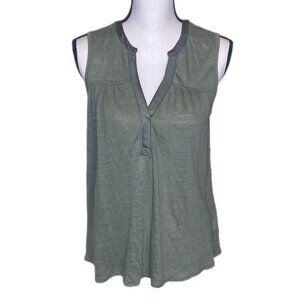 Gap Women's Sleeveless Olive Top Size XS